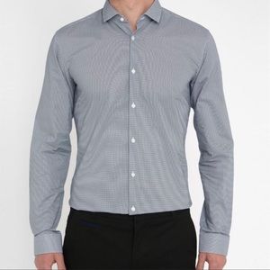 Hugo Boss Men’s Black Label Blue White Striped Shirt Sz 43/17
